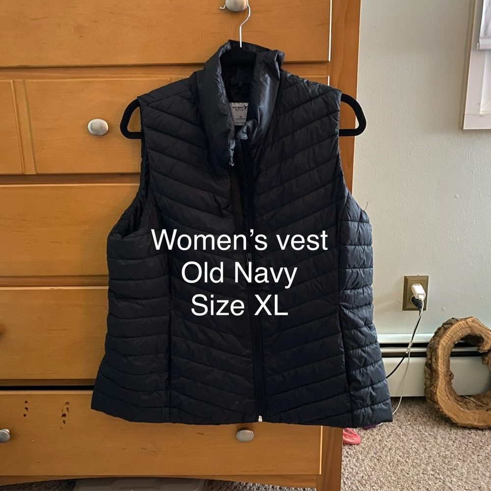 Outer vest